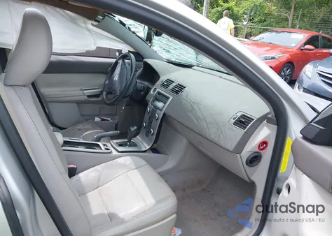 2008 Volvo S40 2.4I from USA, damaged, VIN YV1MS382982384776